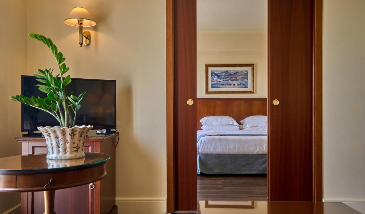 Palace Hotel 4*